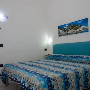 Palazzo Carafa Della Spina Appartement Naples